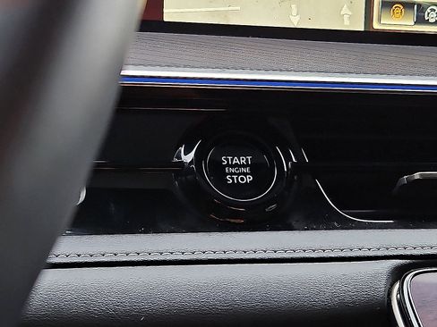 Certified 2025 INFINITI QX80 Autograph image 24