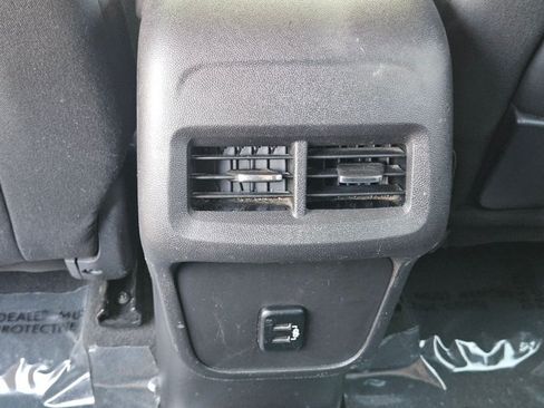 Used 2018 GMC Terrain SLE FWD image 22