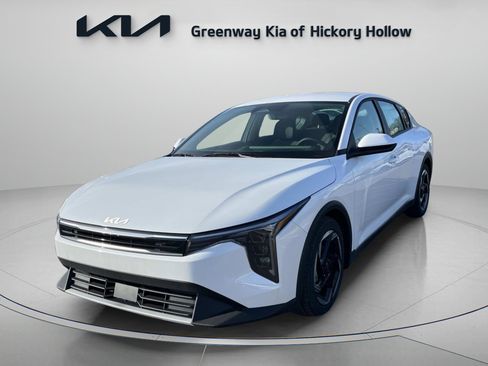 New 2025 Kia K4 EX image 3