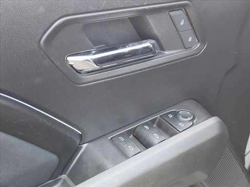Used 2024 Chevrolet Colorado LT w/ LT Convenience Package RWD image 19