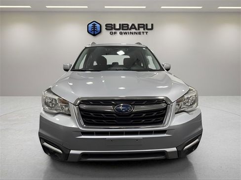 Used 2017 Subaru Forester 2.5i Premium image 8