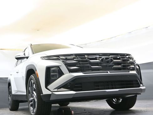 New 2026 Hyundai Tucson Limited image 46