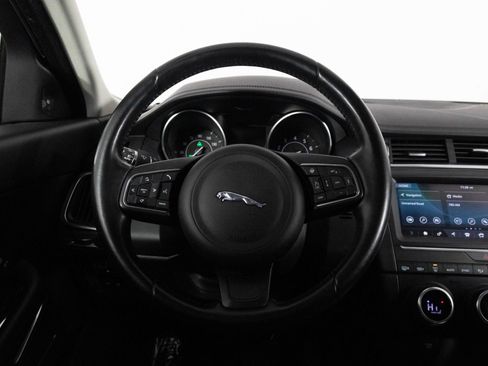 Used 2018 Jaguar E-PACE S image 26