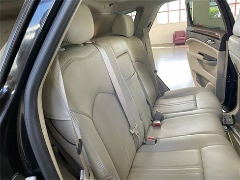 Used 2015 Cadillac SRX Luxury w/ Driver Awareness Package image 24