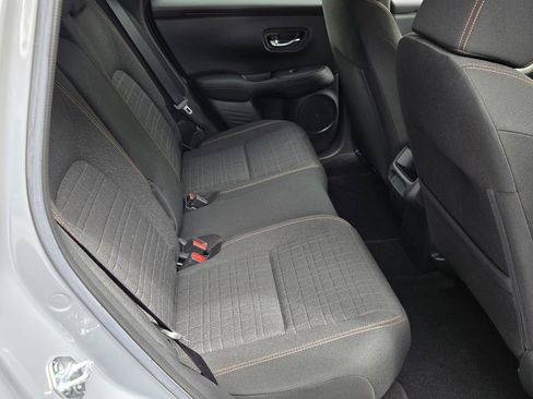 Used 2024 Honda HR-V Sport image 16