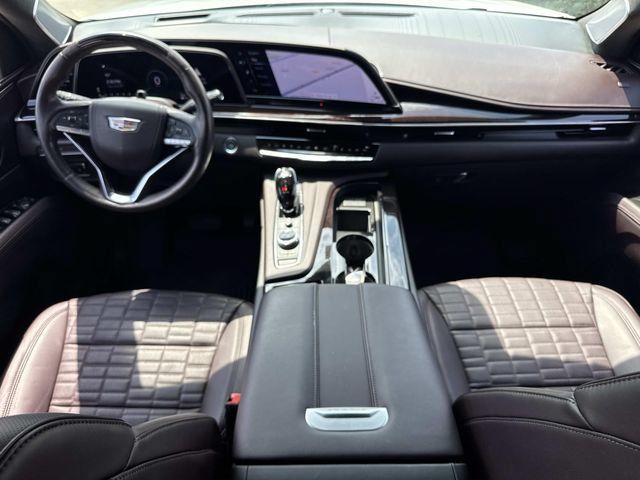 Used 2023 Cadillac Escalade ESV Sport Platinum w/ LPO, ONYX Package RWD image 21