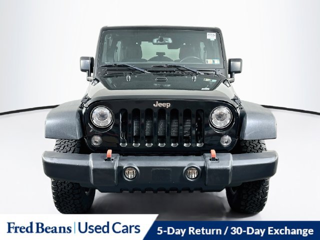 Used 2017 Jeep Wrangler Unlimited Rubicon w/ Dual Top Group AWD/4WD image 2