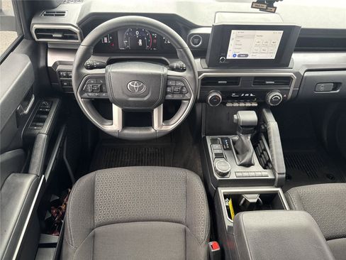 Used 2025 Toyota 4Runner SR5 RWD image 15