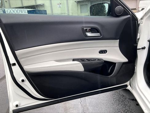 Used 2021 Acura ILX w/ Premium Package image 26