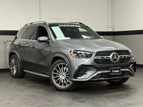 Certified 2025 Mercedes-Benz GLE 450e 4MATIC image 2