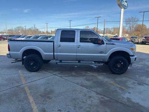 Used 2016 Ford F350 Platinum image 6
