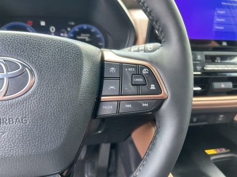 Used 2026 Toyota Grand Highlander AWD Hybrid image 24