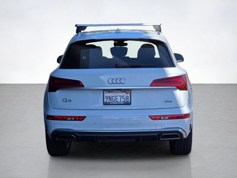 Used 2024 Audi Q5 e Premium w/ Convenience Package AWD/4WD image 6