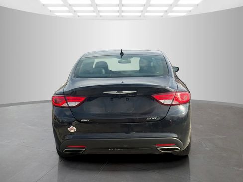 Used 2015 Chrysler 200 S w/ Navigation & Sound Group I image 5
