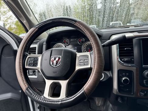 Used 2016 RAM 5500 Laramie AWD/4WD image 23