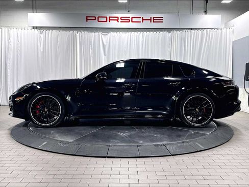 Used 2022 Porsche Panamera GTS AWD/4WD image 2