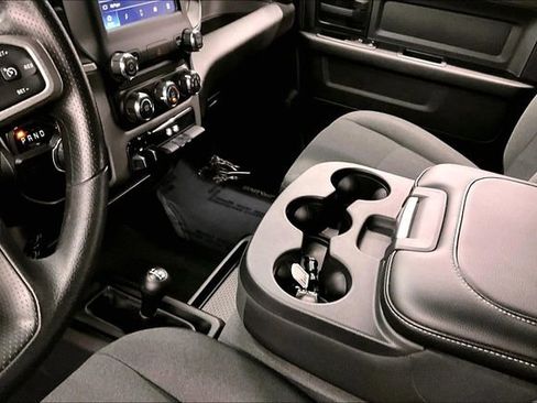 Used 2024 RAM 2500 Tradesman w/ Chrome Appearance Group image 18