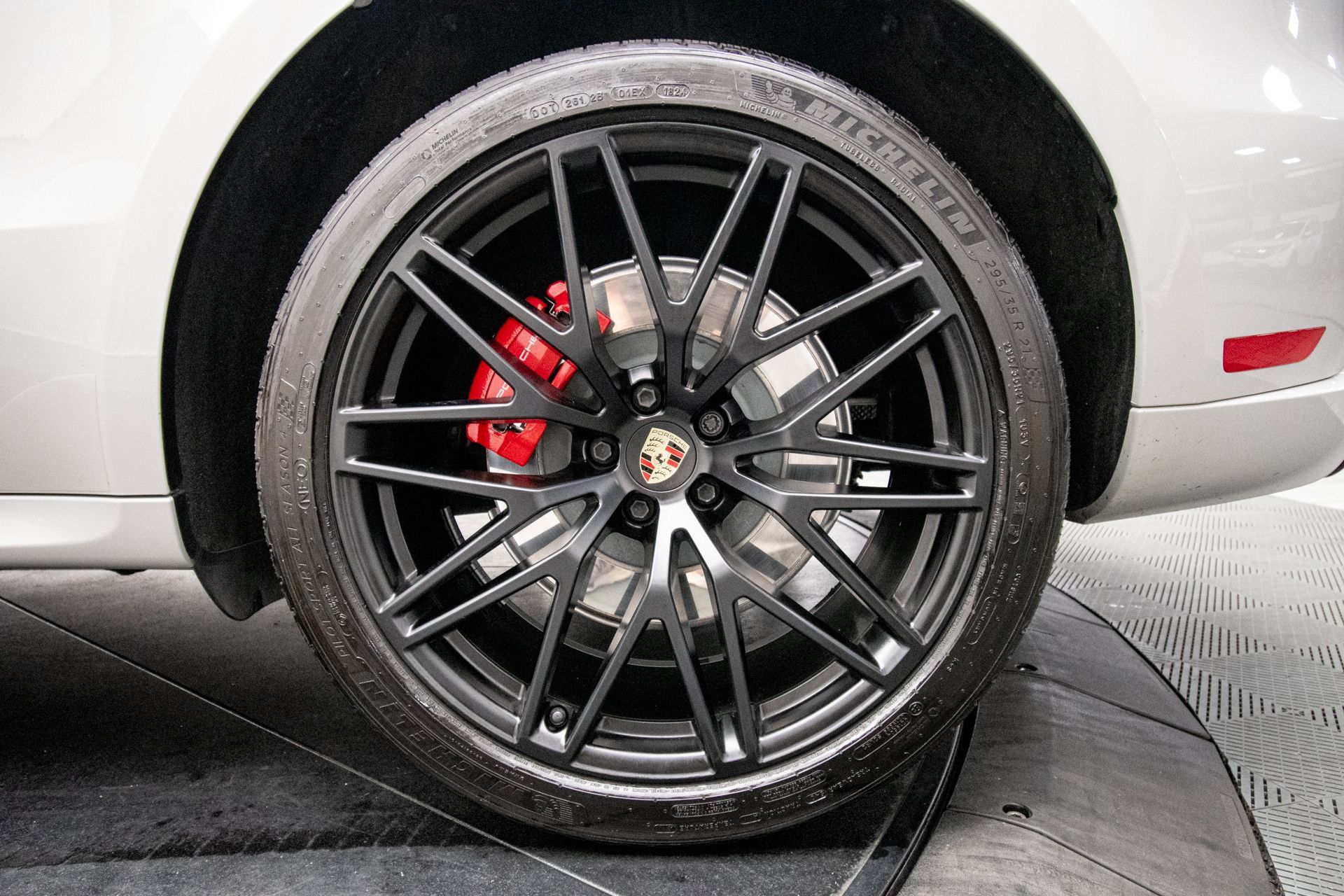 Used 2023 Porsche Macan GTS w/ Premium Package Plus AWD/4WD image 22