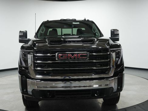 New 2026 GMC Sierra 2500 SLT w/ SLT Convenience Package AWD/4WD image 2