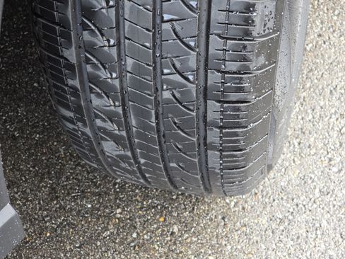 Certified 2025 Subaru Outback Premium w/ Popular Package #1A image 16