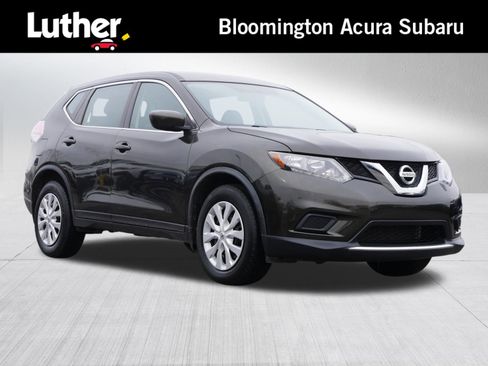 Used 2016 Nissan Rogue S image 1