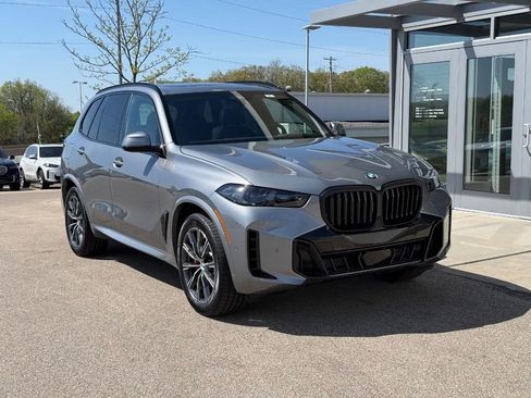 Used 2026 BMW X5 xDrive40i AWD/4WD image 1