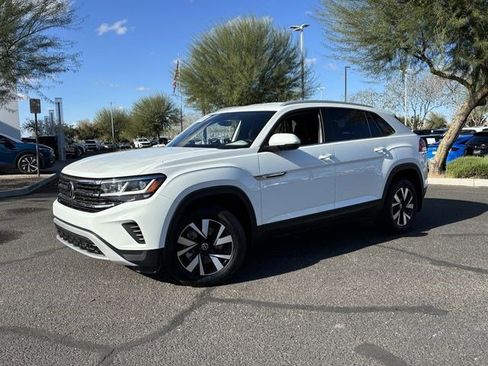 Used 2022 Volkswagen Atlas Cross Sport SE image 31