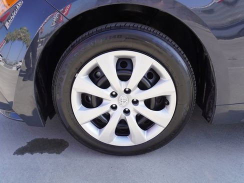 Certified 2025 Toyota Corolla LE image 17