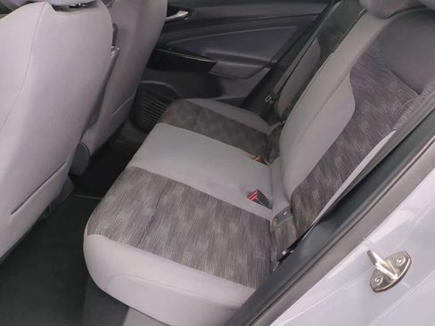 Used 2022 Volkswagen ID.4 Pro image 18