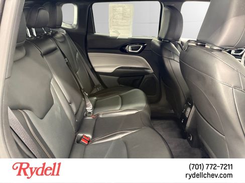 Used 2023 Jeep Compass Limited w/ Elite Group AWD/4WD image 17