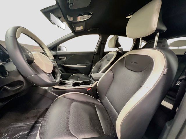 New 2026 Kia K4 GT-Line FWD image 19
