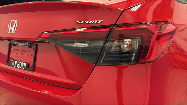 Used 2024 Honda Civic Sport image 33