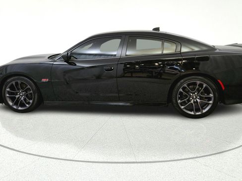 Used 2023 Dodge Charger Scat Pack w/ Navigation & Travel Group RWD image 4