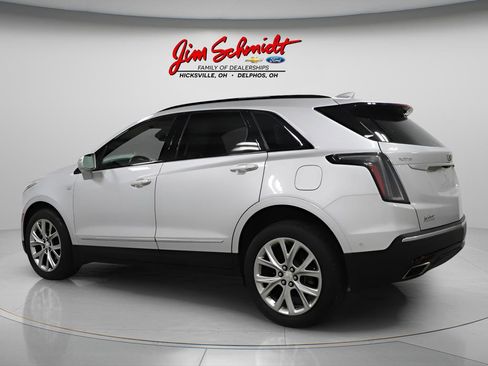 Used 2020 Cadillac XT5 Sportv w/ Platinum Package AWD/4WD image 4
