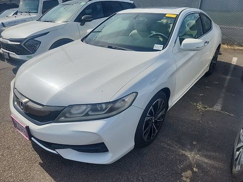 Used 2017 Honda Accord EX-L image 4