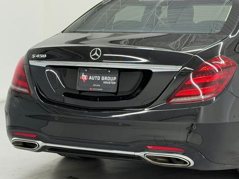 Used 2019 Mercedes-Benz S 450 Sedan w/ AMG Line Exterior image 41