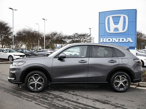Certified 2024 Honda HR-V EX-L image 4