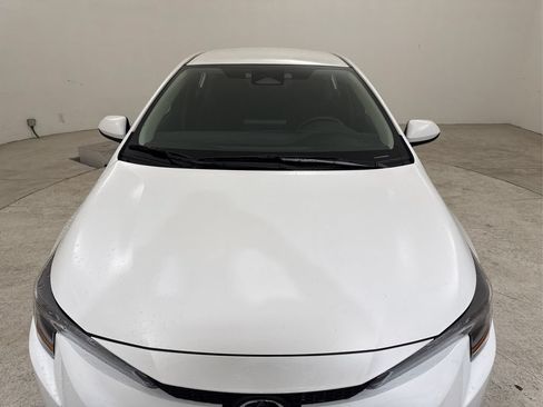 Used 2026 Toyota Corolla LE FWD image 15