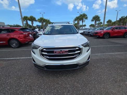 Used 2020 GMC Terrain SLT w/ Preferred Package AWD/4WD image 3