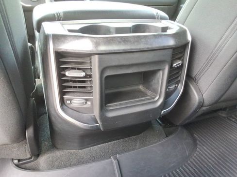 Used 2019 RAM 1500 Big Horn RWD image 21