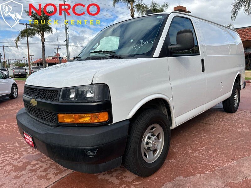 Used 2021 Chevrolet Express 2500 w/ Driver Convenience Package RWD image 6