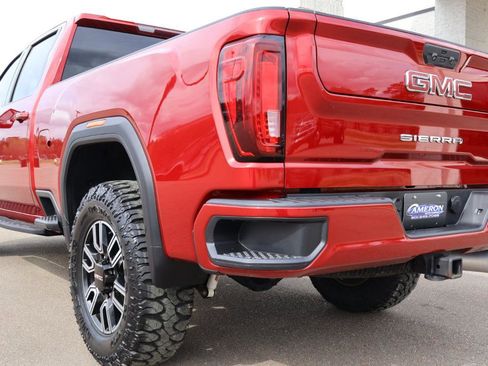 Used 2022 GMC Sierra 2500 AT4 image 3