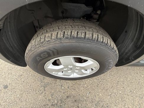 Used 2005 Honda Element EX image 6