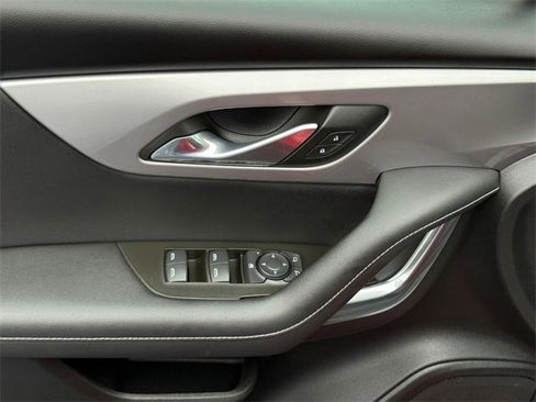 Used 2023 Chevrolet Blazer LT w/ Convenience Package image 15