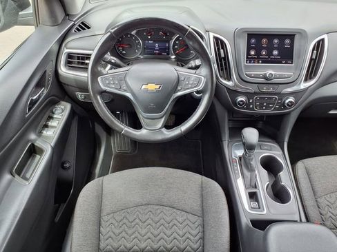 Used 2022 Chevrolet Equinox LT FWD image 6