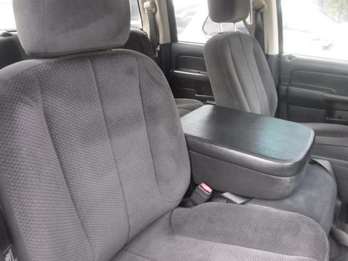 Used 2003 Dodge Ram 2500 Truck SLT image 33