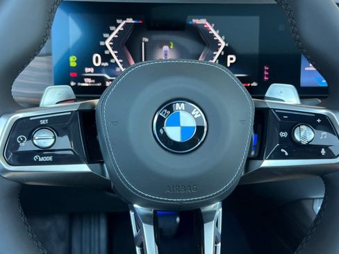 New 2025 BMW 740i image 16