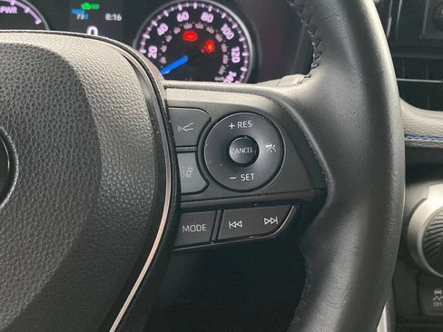 Used 2022 Toyota RAV4 SE AWD/4WD image 18