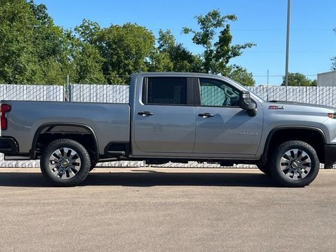 New 2026 Chevrolet Silverado 2500 Custom w/ Custom Value Package AWD/4WD image 3