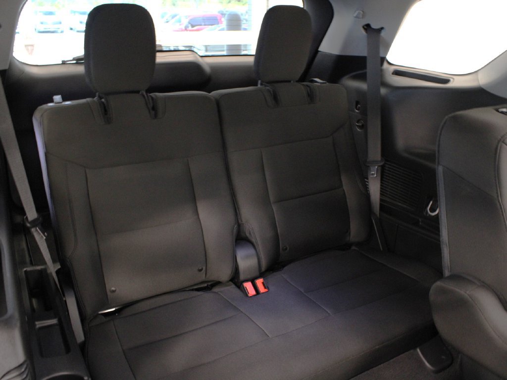 Used 2023 Ford Explorer XLT RWD image 31